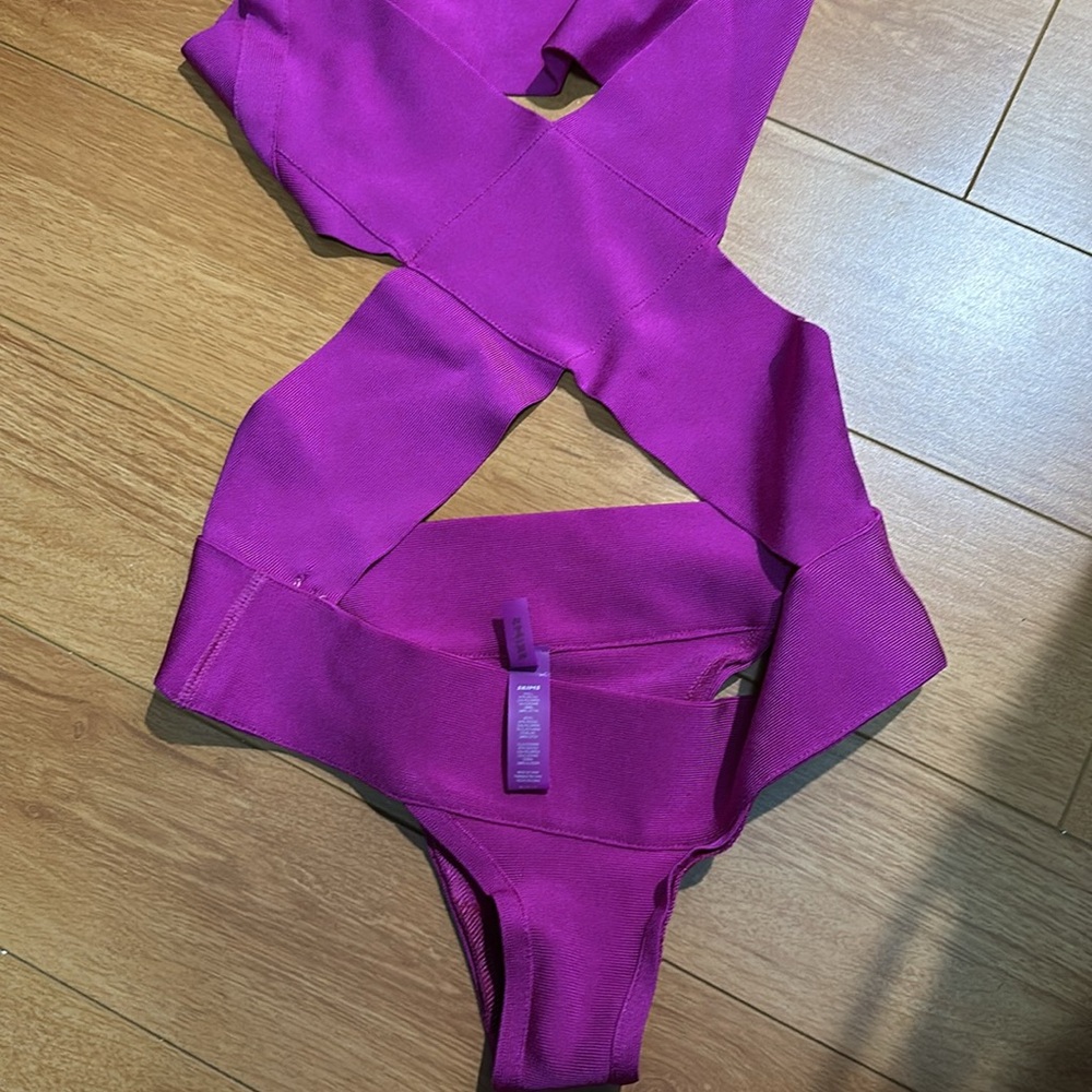 SKIMS Knit Bandage Monokini Swimsuit/Bodysuit Fuchsia Pink/Lollipop - Picture 4 of 4